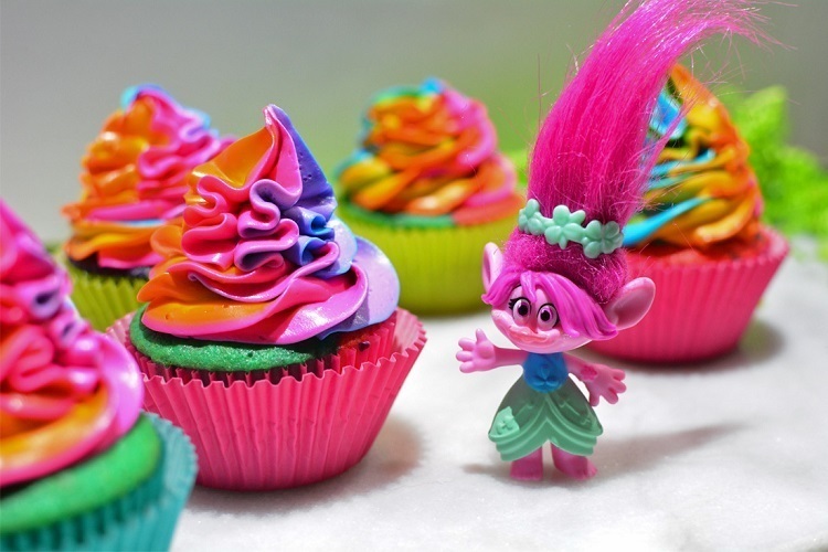 Is Three the New Two? Trolls cupcakes