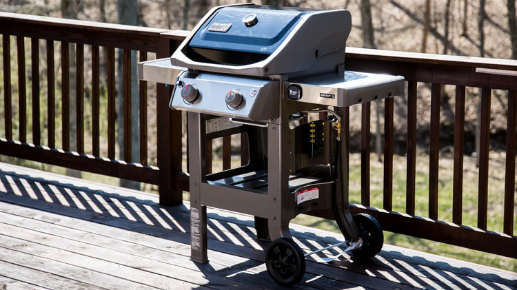 7 Tips for Buying a Grill Buying a Grill