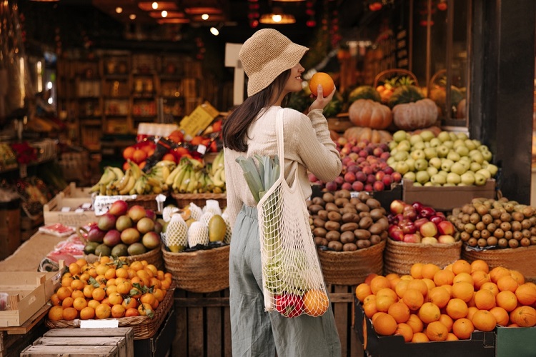 Fresh Fruits and Foods