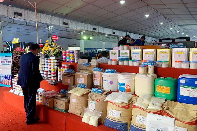 The Complete Guide to Choosing the Perfect Food Label Printer for Your Business Food Label Printer